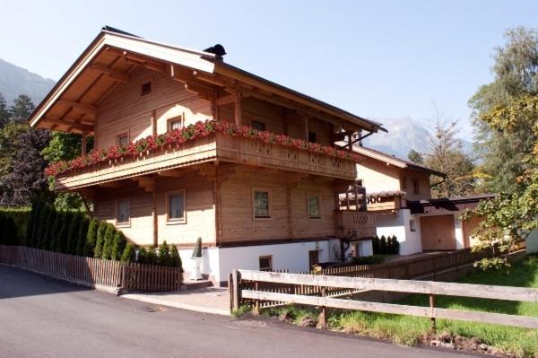 Chalet - Appartements Julitta Mayrhofen Esterno foto